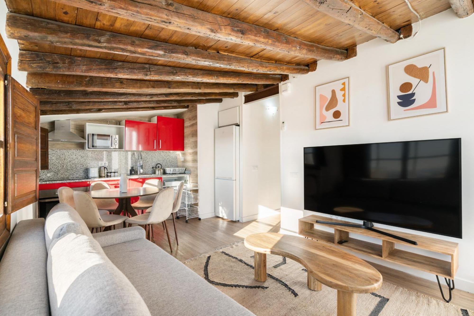 Apartament Atico Con Terraza En Lavapies Alquiler Temporal Madryt Zewnętrze zdjęcie
